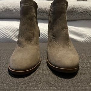 Lucky Brand Women’s Jana Fashion Boot, Brindle, Size 6